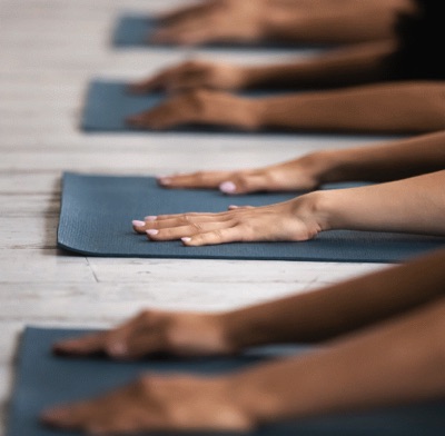 Ananda Yoga Lesrooster