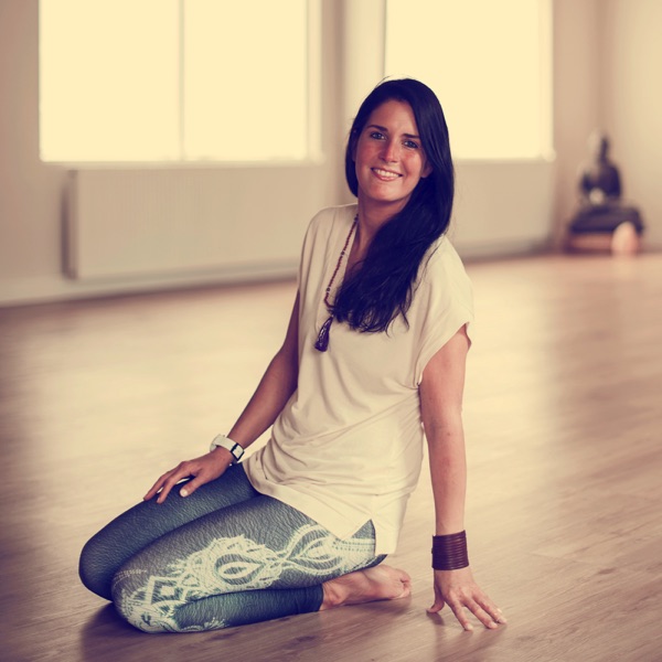 Ananda Yoga docent Cynthia Schroo