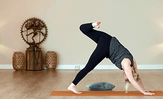 Vinyasa slow flow les (67 min) Chantal